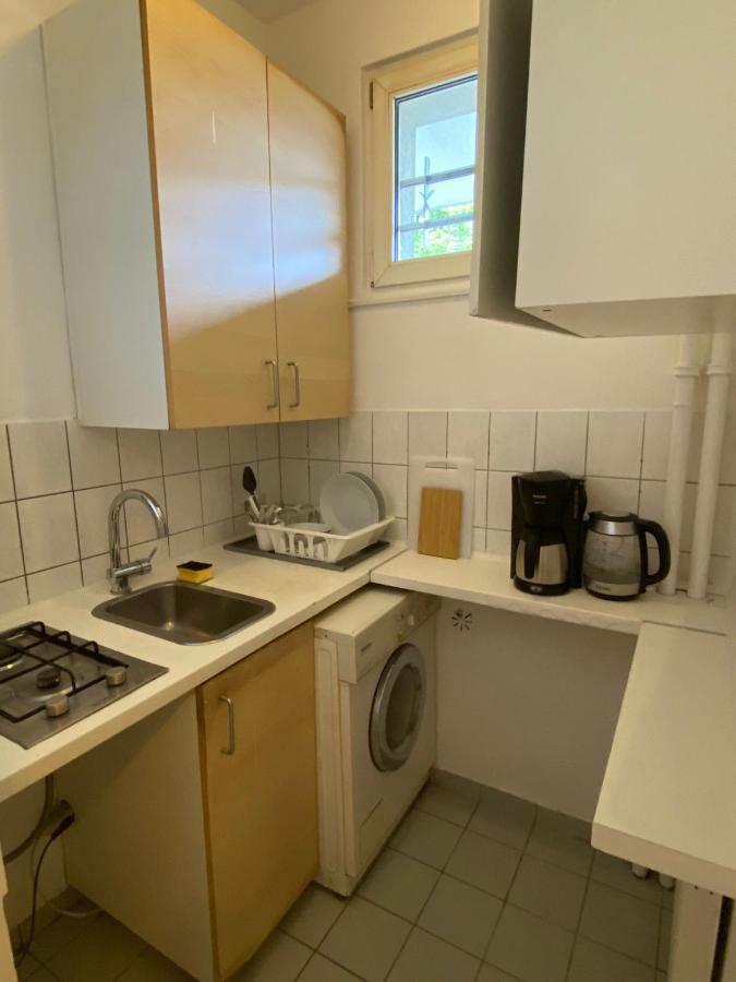 Beautiful Apartment With Balcony Berlin Luaran gambar
