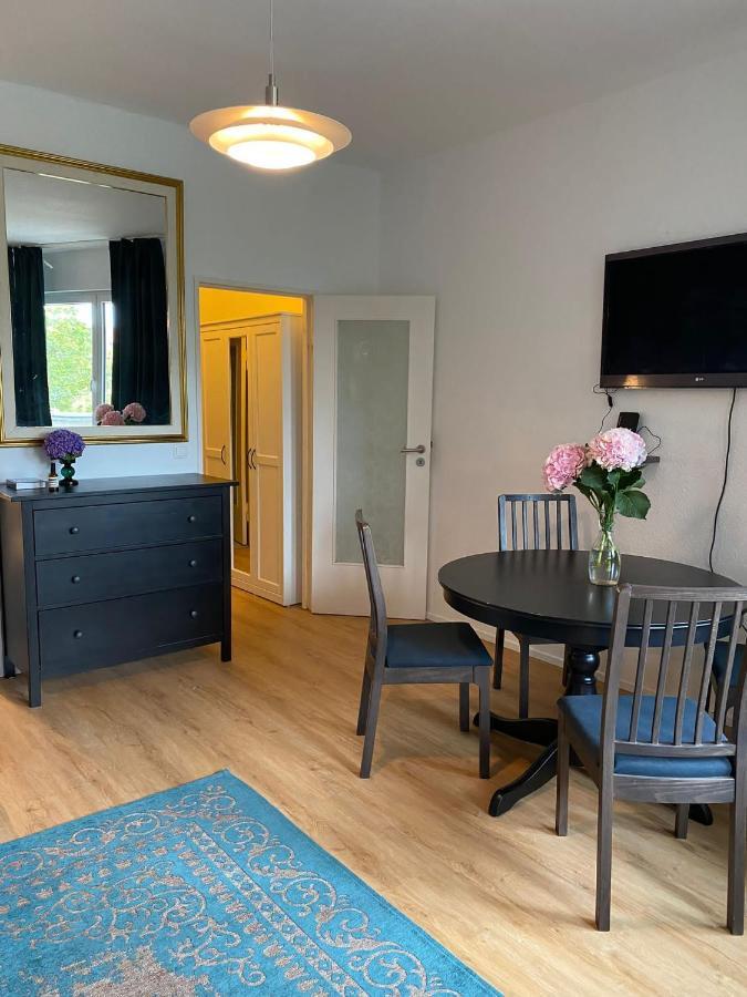 Beautiful Apartment With Balcony Berlin Luaran gambar