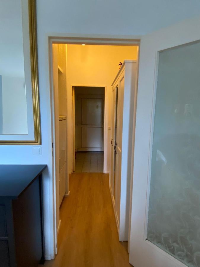 Beautiful Apartment With Balcony Berlin Luaran gambar
